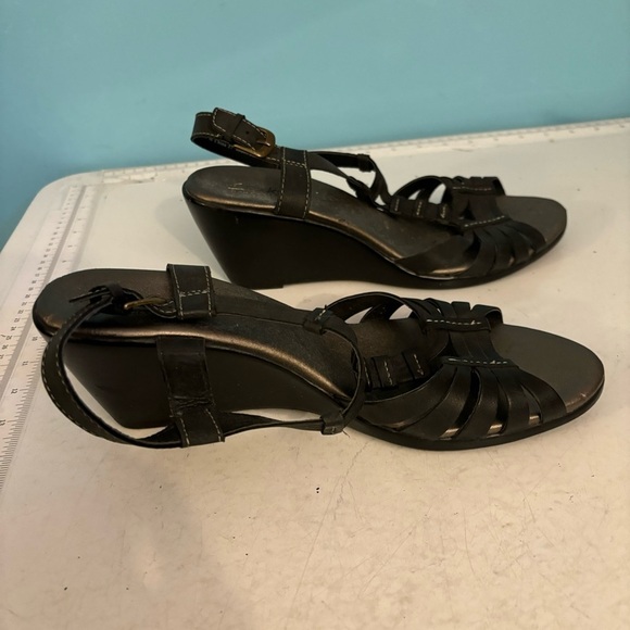Clark’s bendables women’s black wedge heel sandals in size 10 - Picture 6 of 11